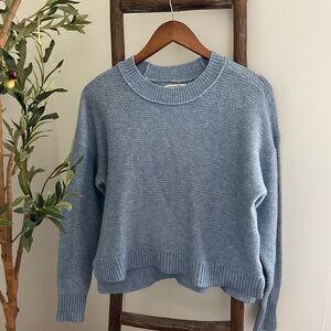American eagle blue sweater